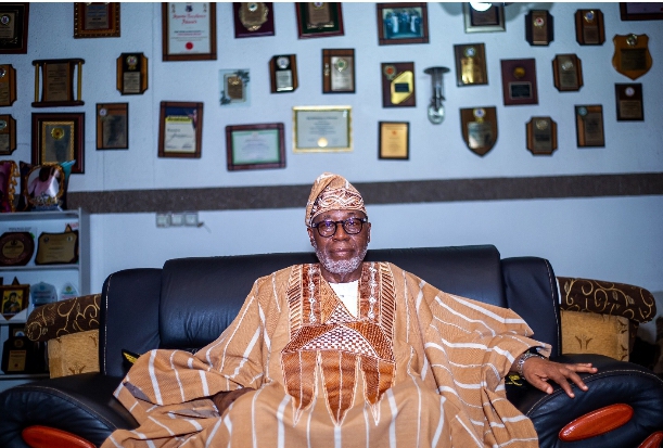 Professor Adeniyi receiving an award